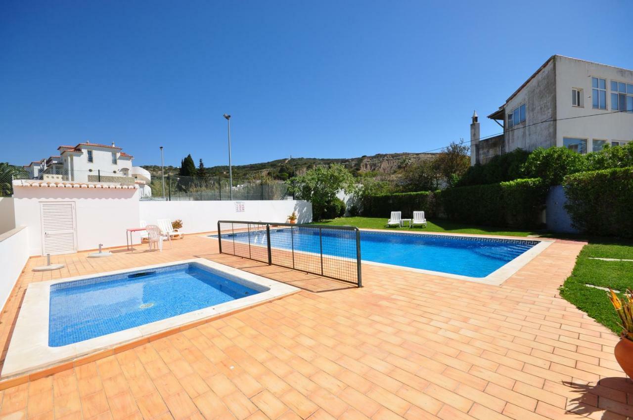 Praia Da Luz Apartment, Swimming Pool, Fully Equipped Exterior photo